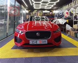 جاكوار XE